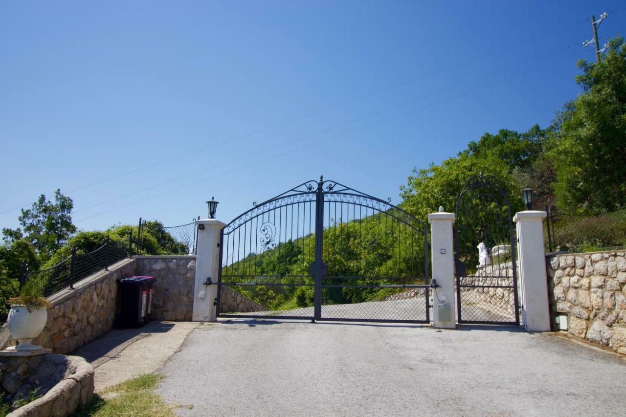 Apartman Nicole Mošćenička Draga Exterior foto
